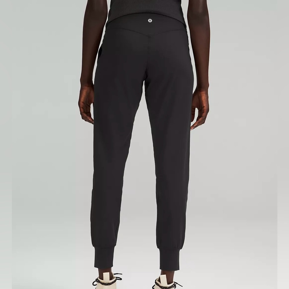 Women’s lululemon align joggers